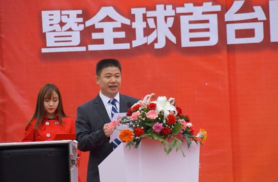 湖南盛世娱乐文化投资有限公司总经理刘坚先生上台发言