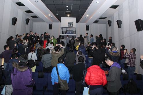 品鉴会现场客户、媒体对产品及方案产生了极大兴趣