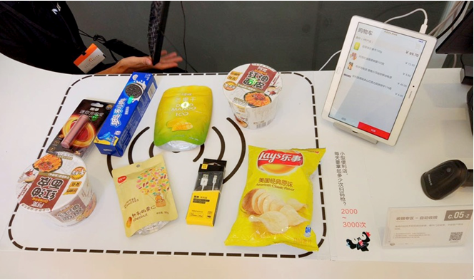 虽然地震带来伤痛,但孩子们的心中仍然充满希望